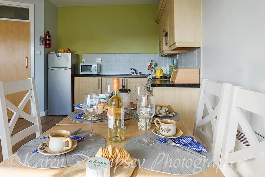 Priory House, Student Accommodation, Manor Village Apartments, Cork Road, X91W427 Waterford Exterior foto